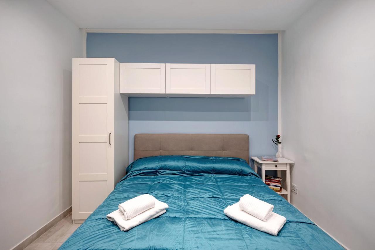 Ampolla House Napoli